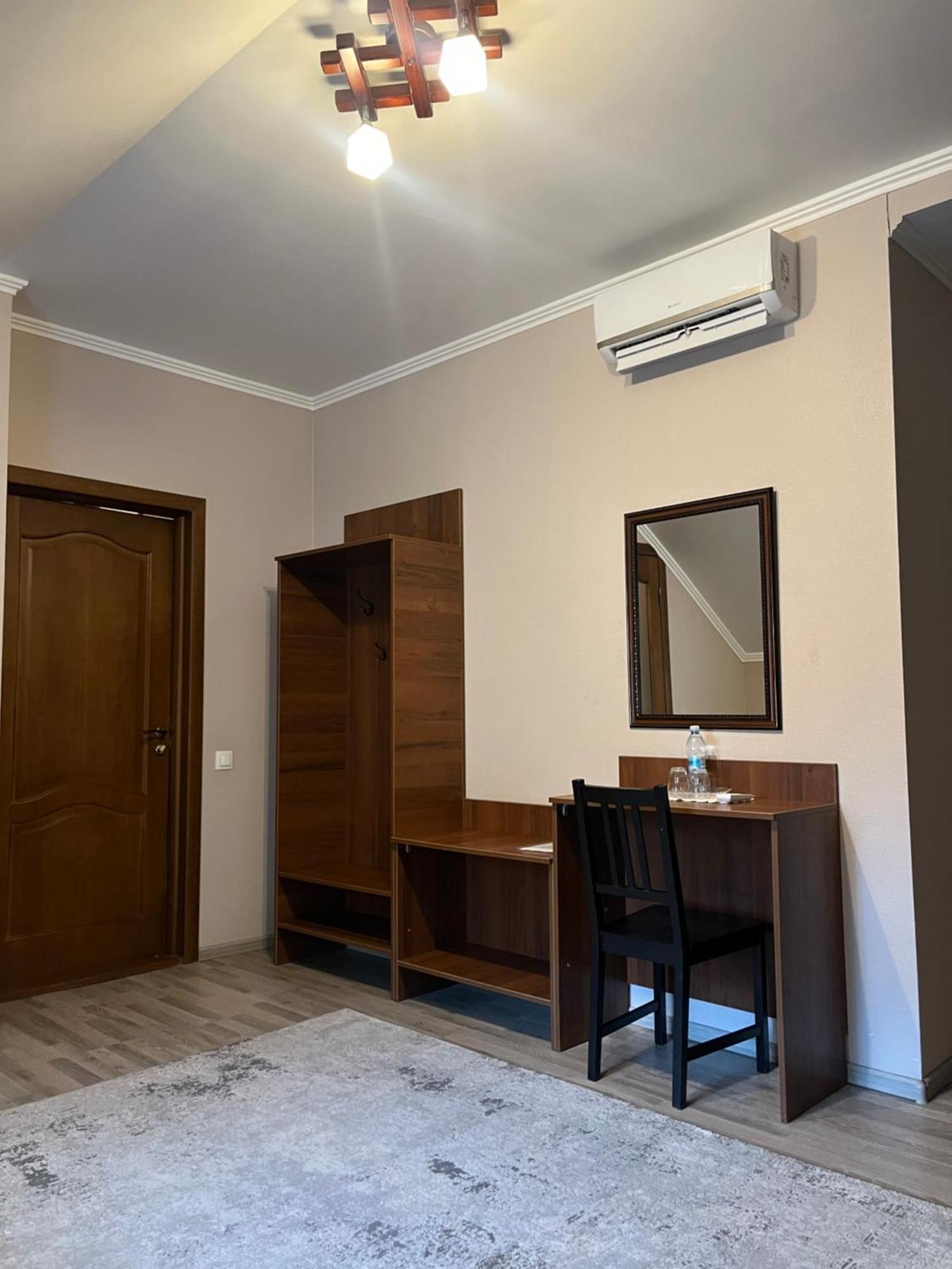 Поляна Купіль Hotel Polyana  Buitenkant foto