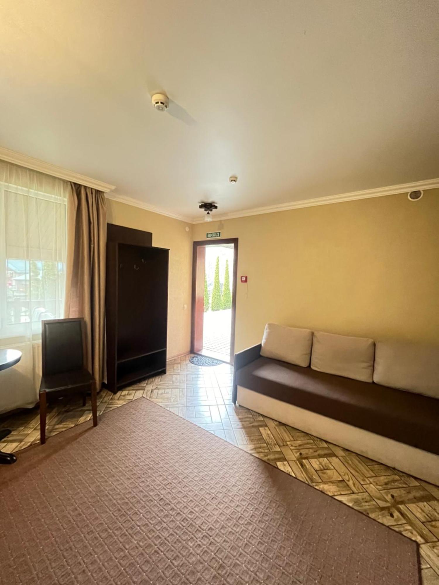 Поляна Купіль Hotel Polyana  Buitenkant foto